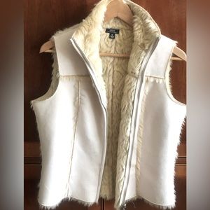 Cream Faux-Shearling Vest - Women's
